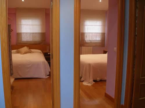 Apartamento Turistico Plaza Mayor Burgo Exterior foto